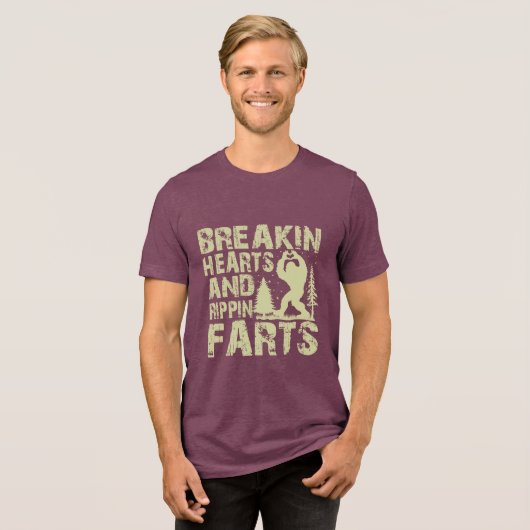 Bigfoot Funny Breaking Hearts & Rippin Farts T-shi Tri-Blend Shirt (Voorkant volledig)