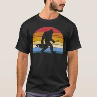 Bigfoot Golf Team Funny Golf T-shirt