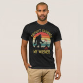 Bigfoot Grabbed My Wiener – Funny Sasquatch Hot do T-shirt (Voorkant volledig)