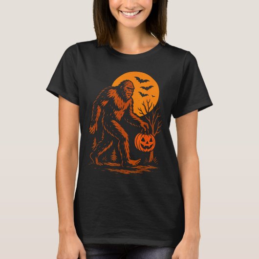 Bigfoot Halloween Sasquatch Jack O Lantern  T-shirt (Voorkant)
