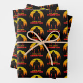 Bigfoot Huid en Seek Champion Funny Inpakpapier Vel (In situ)