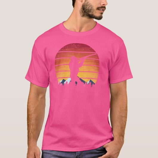 Bigfoot Hunting Sunset Sasquatch Hunter T-shirt (Voorkant)