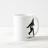 Bigfoot ik geloof  tekst Mok (Voorkant rechts)