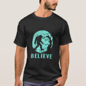 Bigfoot in maanlicht geloof t-shirt (Voorkant)