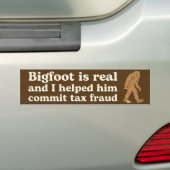 Bigfoot is echt en ik heb hem geholpen met het ple bumpersticker (Op auto)