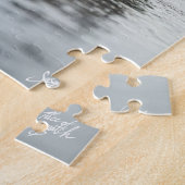 Bigfoot Jaagt op Beer: Fotorealistische Legpuzzel (Zijkant)