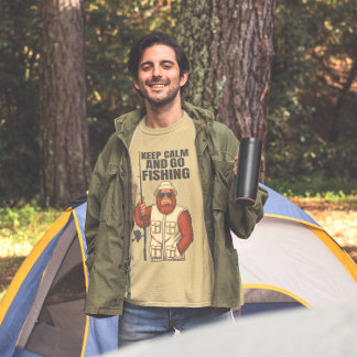 Bigfoot Keep Calm en ga Sasquatch Funny Vist T-shirt
