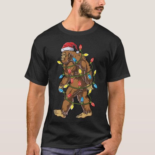 Bigfoot kerstboom lampjes paasquatch t-shirt (Voorkant)