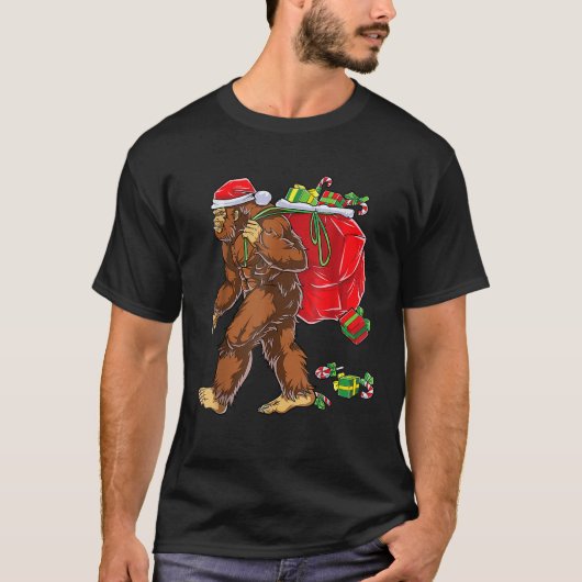 Bigfoot kerstboom verlicht Funny Xmas Sas T-shirt (Voorkant)