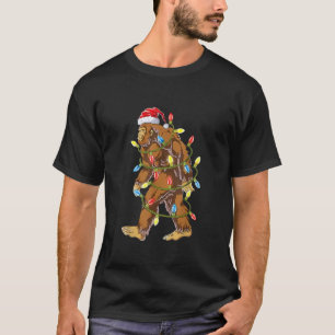 Bigfoot kerstboom verlicht Funny Xmas Sas T-shirt
