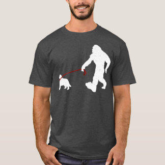 Bigfoot loopt met Newfoundland Dog Funny Bigfoo T-shirt