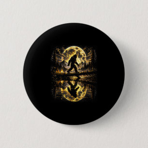 Bigfoot maanlicht bos reflectie avontuur  ronde button 5,7 cm