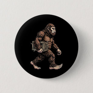 Bigfoot met kippenkrat Sasquatch-boerderij humor Ronde Button 5,7 Cm
