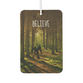 Bigfoot met Tennis Racquet in Forest Luchtverfrisser