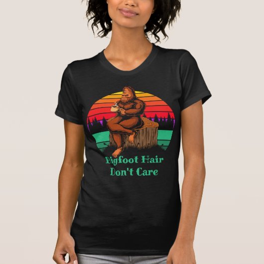 Bigfoot Morning Coffee Bigfoot Hair maakt het niet T-shirt (Voorkant)