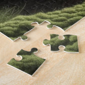 Bigfoot of Sasquatch Squatting door een boom Legpuzzel (Zijkant)