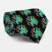 Bigfoot ontmoet buitenaards wezen stropdas (Opgerold)