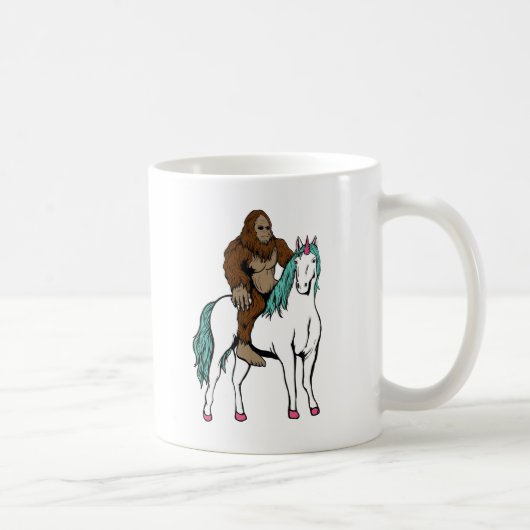 Bigfoot Riding a Unicorn Koffiemok (Rechts)