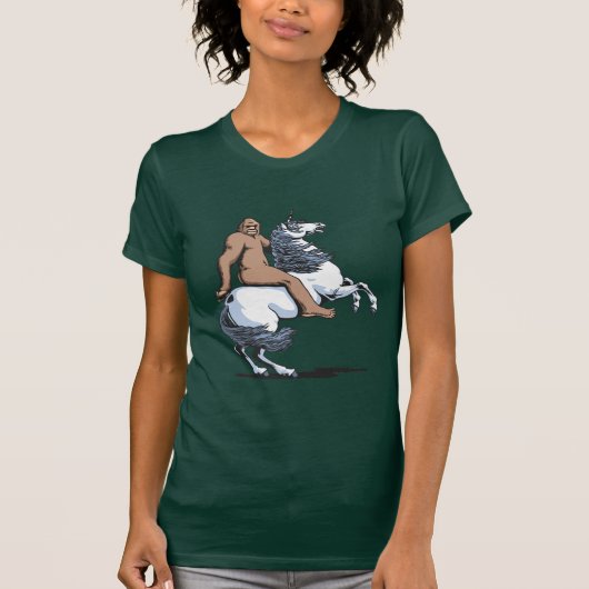 Bigfoot Riding a Unicorn T-shirt (Voorkant)