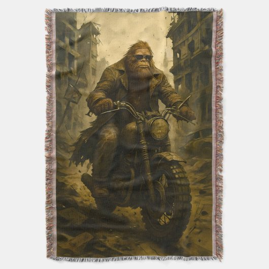 Bigfoot Riding Through a Post-Apocalyptic City Deken (Voorkant Verticaal)