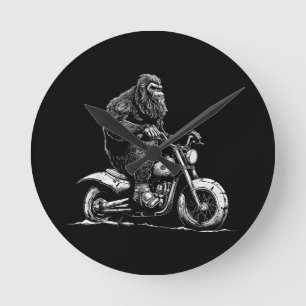 Bigfoot Rijden op een motorfiets Funny Sasquatch M Ronde Klok