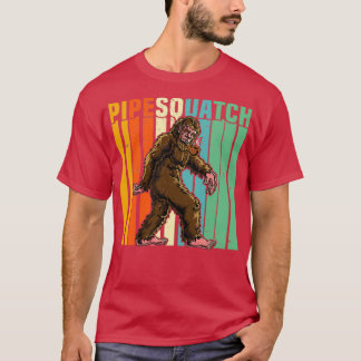 Bigfoot Roking Briar Pipe Sasquatch Tobacco Pipe T-shirt