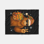 Bigfoot Santa Basketball Christmas  Fleece Deken (Voorkant (Horizontaal))