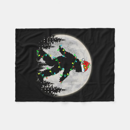 Bigfoot Santa Christmas Tree Lights Funny Xmas Sas Fleece Deken (Voorkant (Horizontaal))