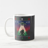 Bigfoot Santa Ufo Alien Funny Ugly Christmas Sweat Koffiemok (Links)