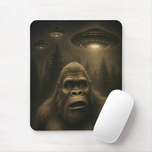 Bigfoot Sasquatch Alien UFO Grappig Muismat (Met muis)