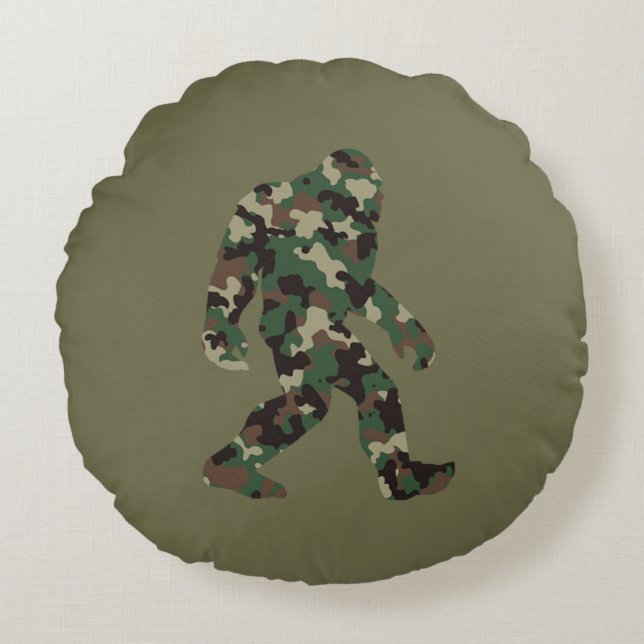 Bigfoot Sasquatch Camo Rond Kussen (Voorkant)