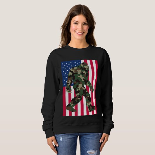 Bigfoot Sasquatch Camo Trui (Voorkant volledig)