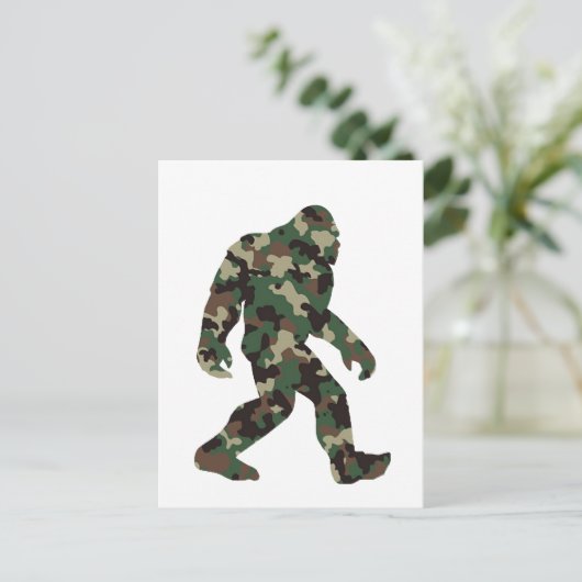 Bigfoot Sasquatch Camouflage Briefkaart (Staand voorkant)