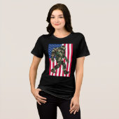 Bigfoot Sasquatch Camouflage  Tri-Blend Shirt (Voorkant volledig)