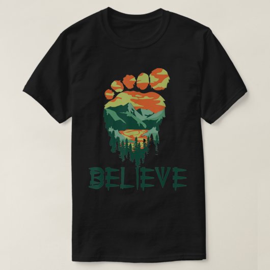 Bigfoot Sasquatch Foot Yeti Believe Camping Hiking T-shirt (Design voorkant)