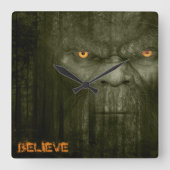 BIGFOOT SASQUATCH PORTRAT VIERKANTE KLOK (Voorkant)