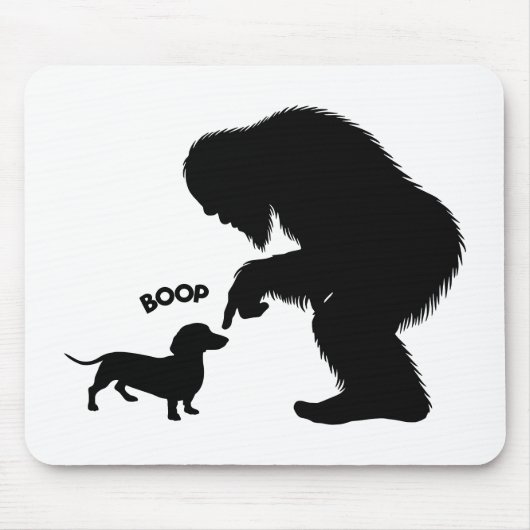 Bigfoot Sasquatch Teckel Neus Boop Muismat (Voorkant)