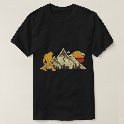 Bigfoot  Shirt Mountain Sun Sasquatch Campi (Design voorkant)