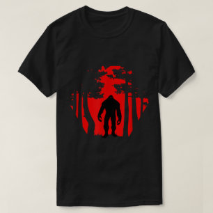 Bigfoot Silhouet in Rode Bos T-shirt