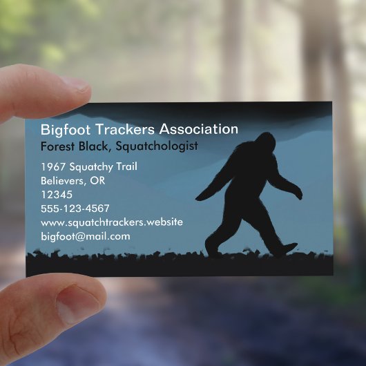 Bigfoot Silhouette bij nacht | Sasquatch Believer Visitekaartje