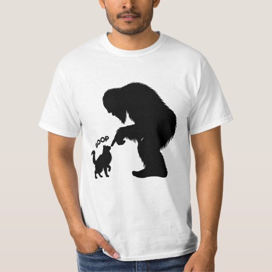Bigfoot Speelse Langharige Kat Boop T-shirt (Voorkant)