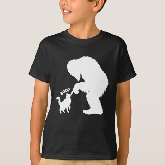 Bigfoot Speelse Langharige Kat Boop T-shirt (Voorkant)