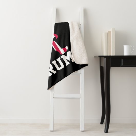 Bigfoot staat met Trump 2024 verkiezingen Sherpa Deken (In situ)