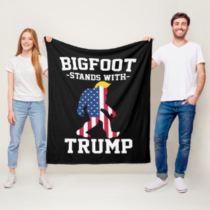 Bigfoot steunt Trump 2024 Verkiezingen Fleece Deken