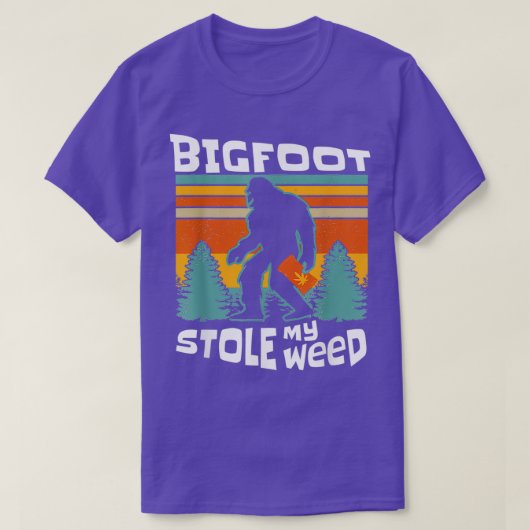 Bigfoot Stole My Weed Funny Retro Stoner Sasquatch T-shirt (Design voorkant)