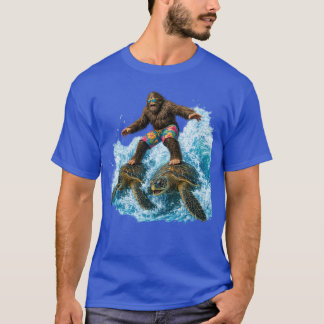 Bigfoot surft op twee zeeschildpadden t-shirt