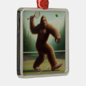 Bigfoot Tennis Metalen Ornament (Rechts)