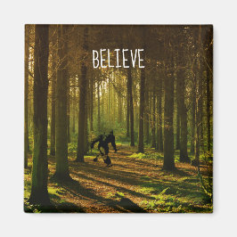 Bigfoot Tennis Player in Forest Magneet