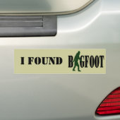 Bigfoot text & green squatch graphic bumpersticker (Op auto)