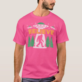 Bigfoot Ufo Aliens Geloof Sasquatch Yeti Gift T-shirt